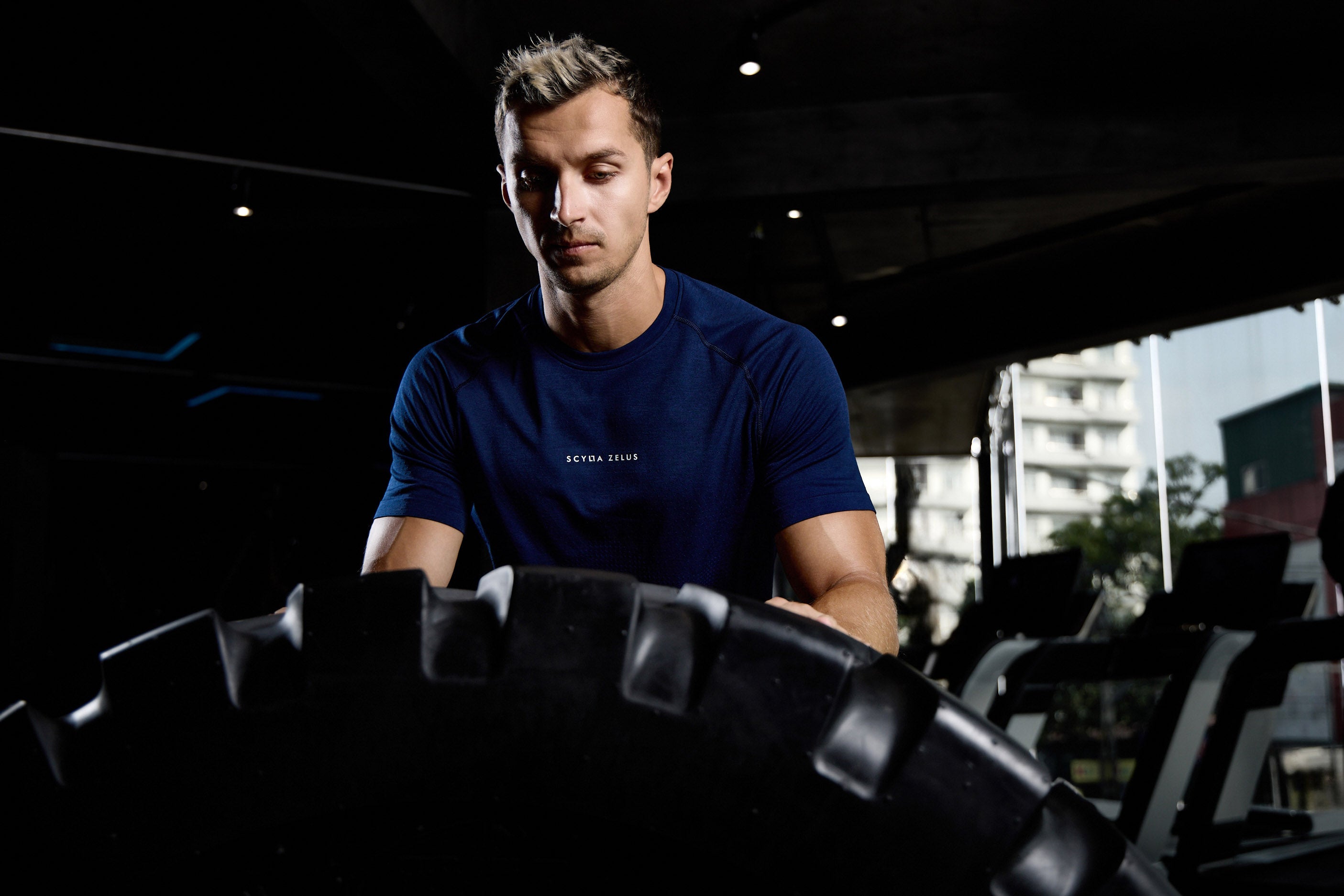 Classic Seamless Tee