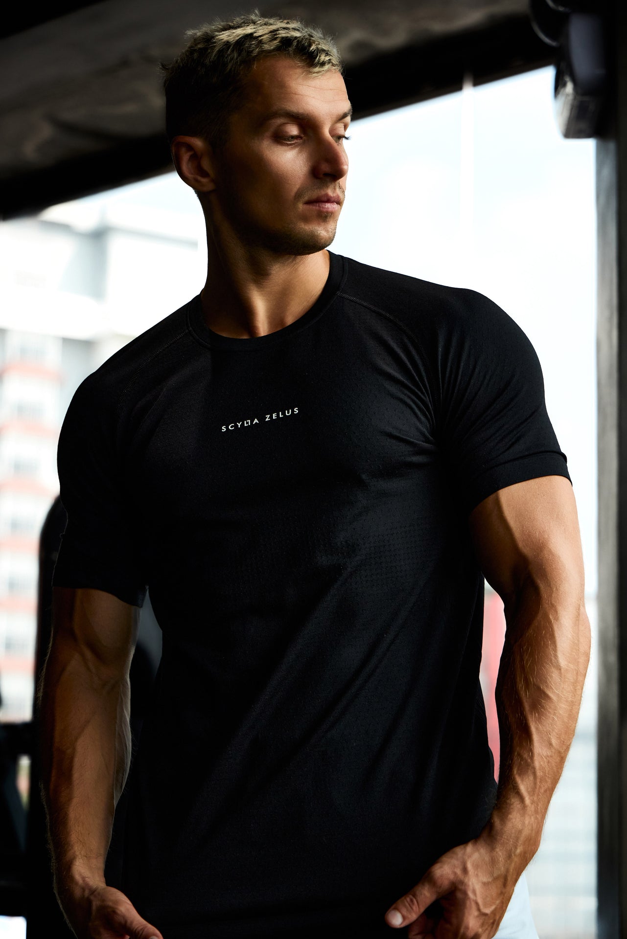Classic Seamless Tee