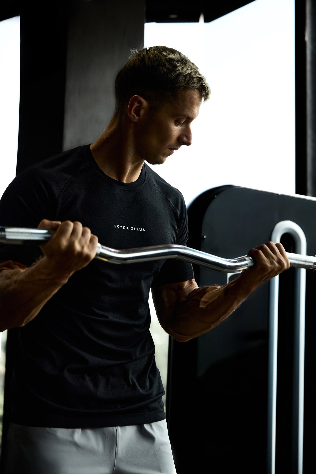 Classic Seamless Tee