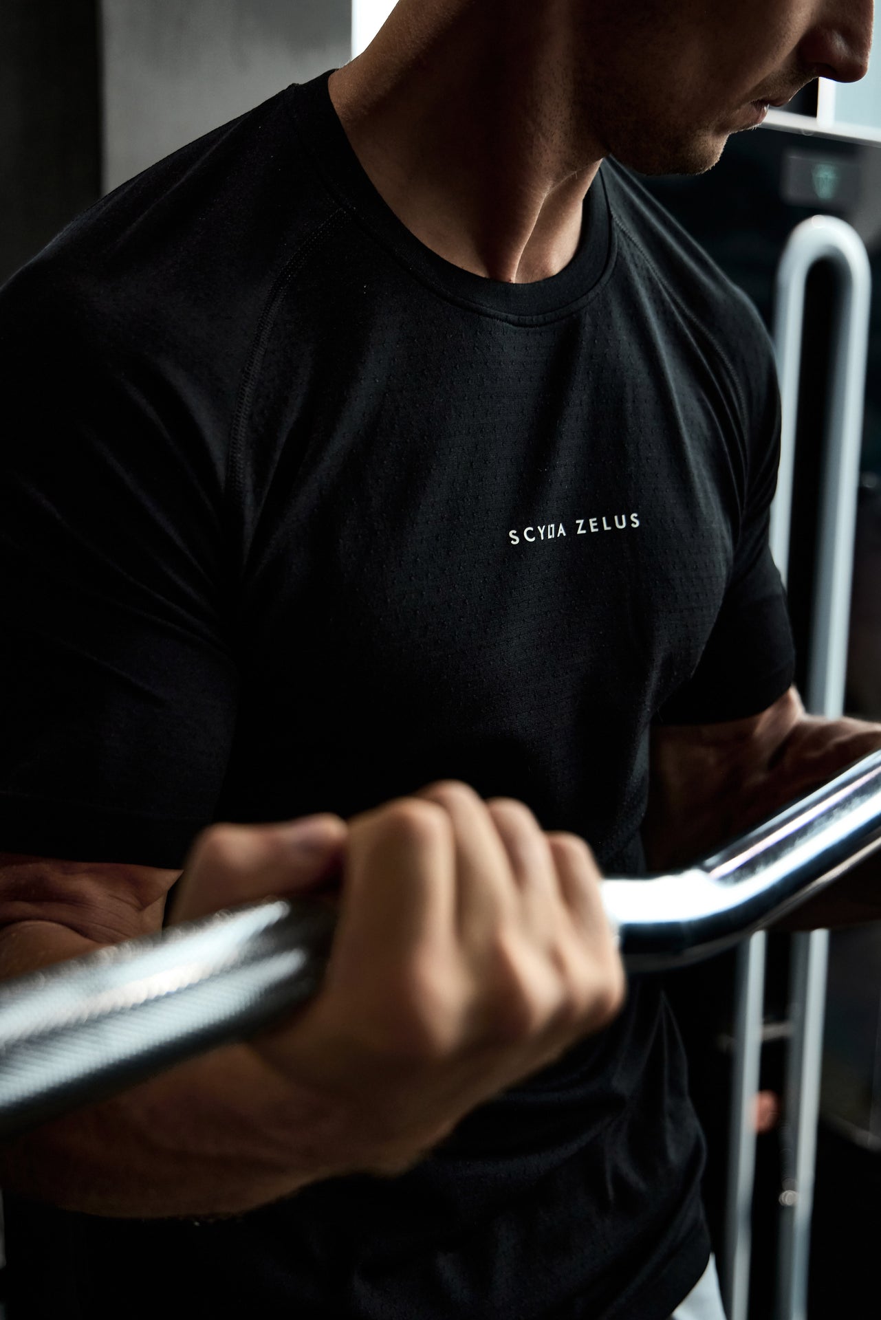 Classic Seamless Tee