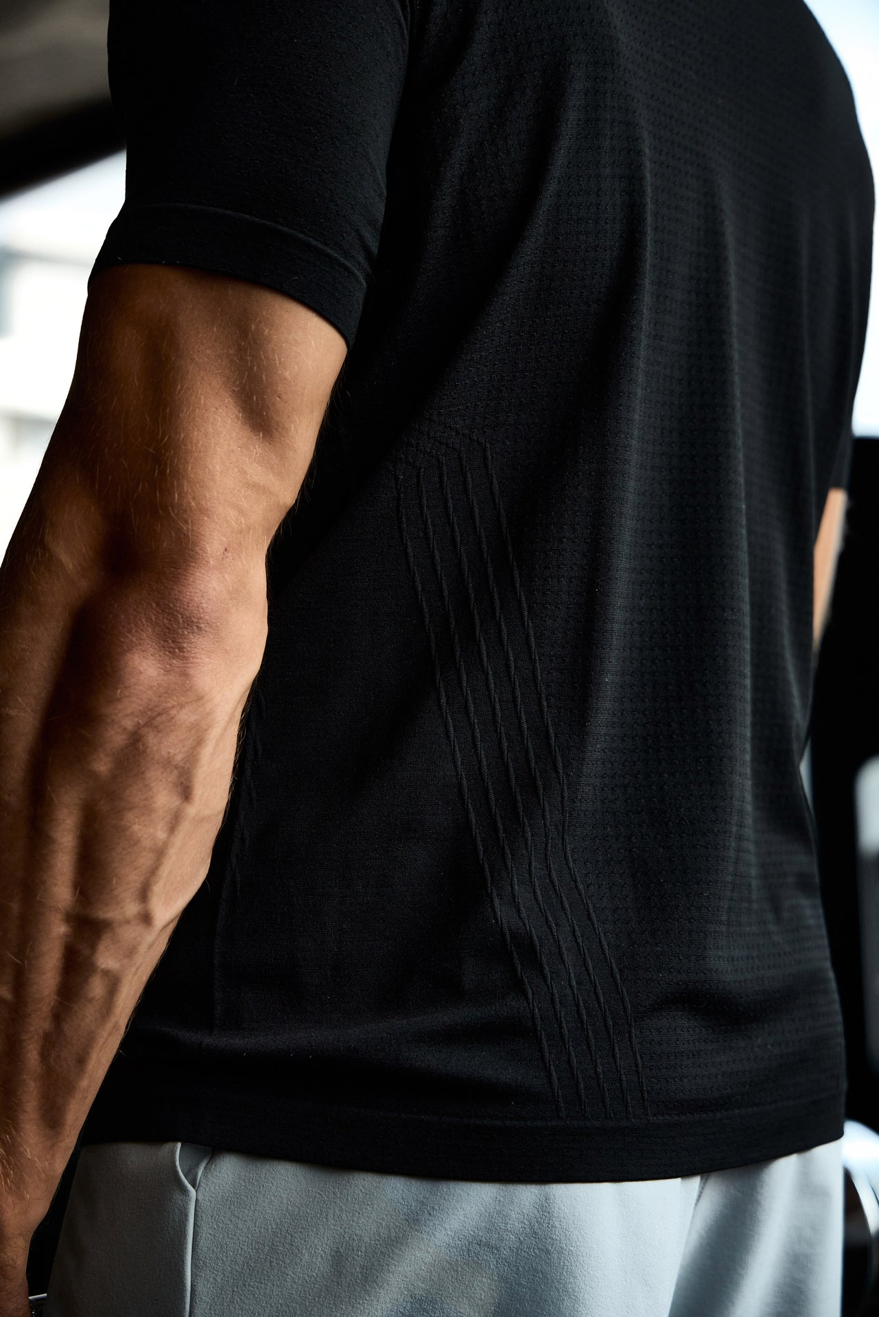 Classic Seamless Tee