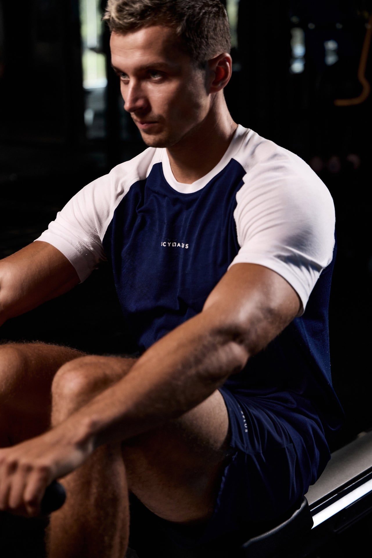 Contrast Seamless Raglan Tee