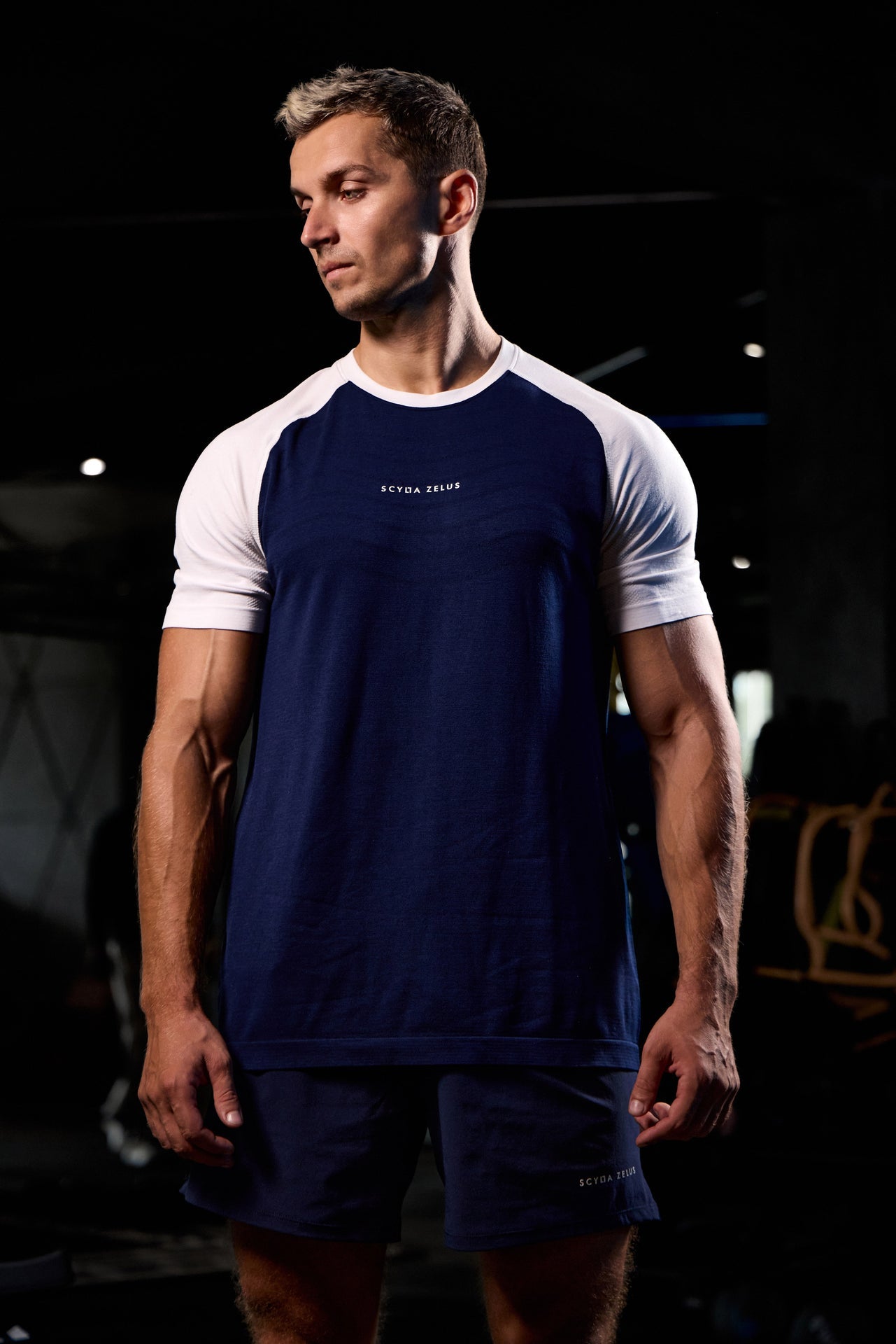 Contrast Seamless Raglan Tee