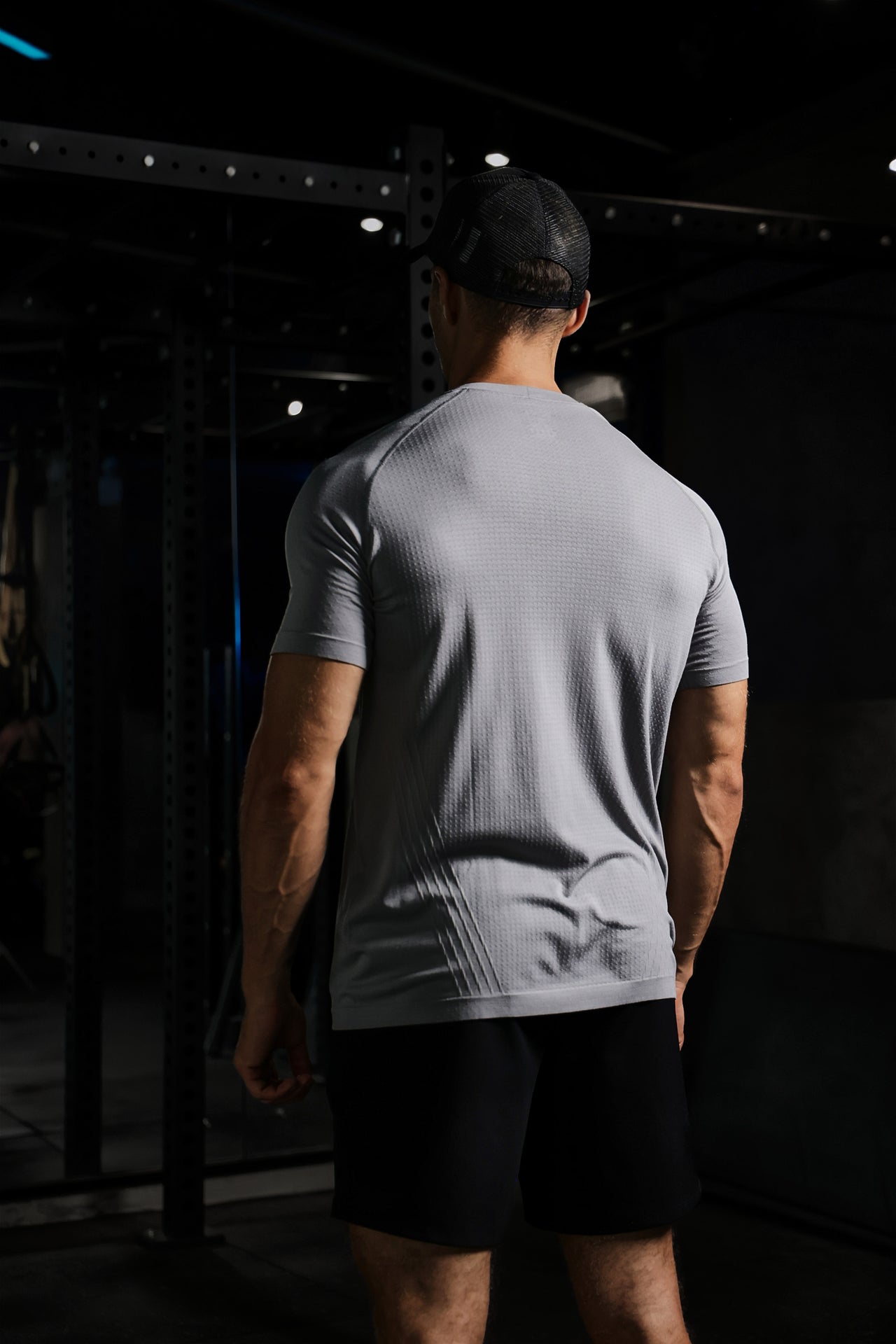 Classic Seamless Tee