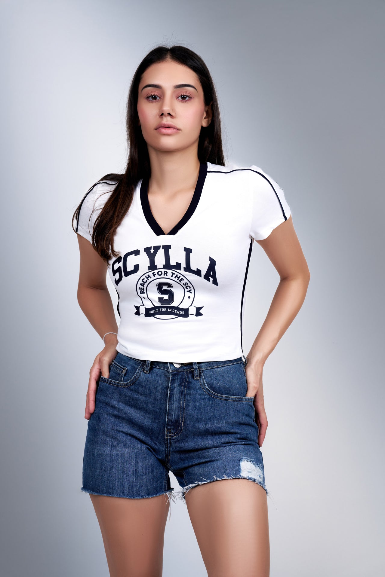 Scylla It-Girl Tee