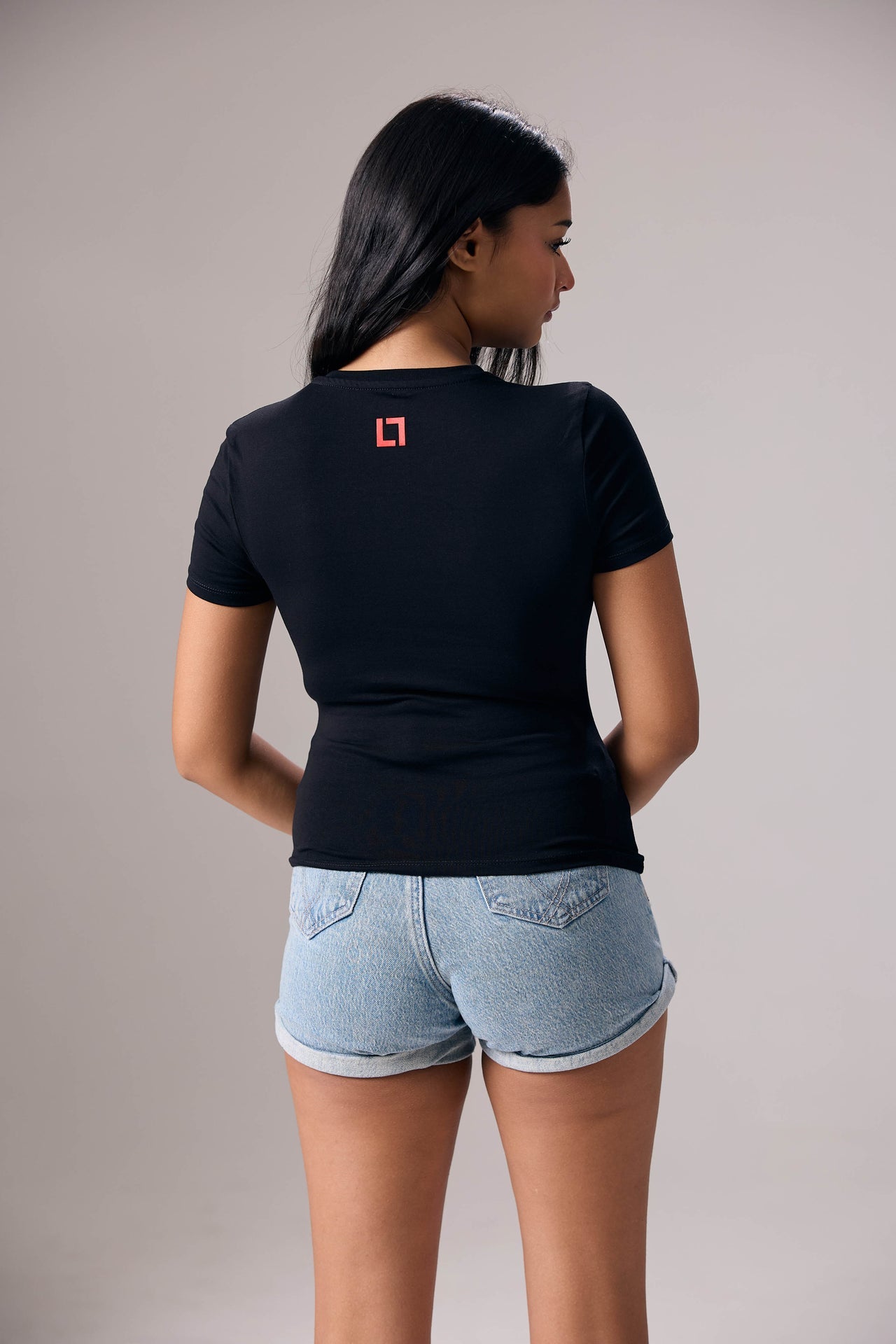SZ Hustle 22 Fitted Tee