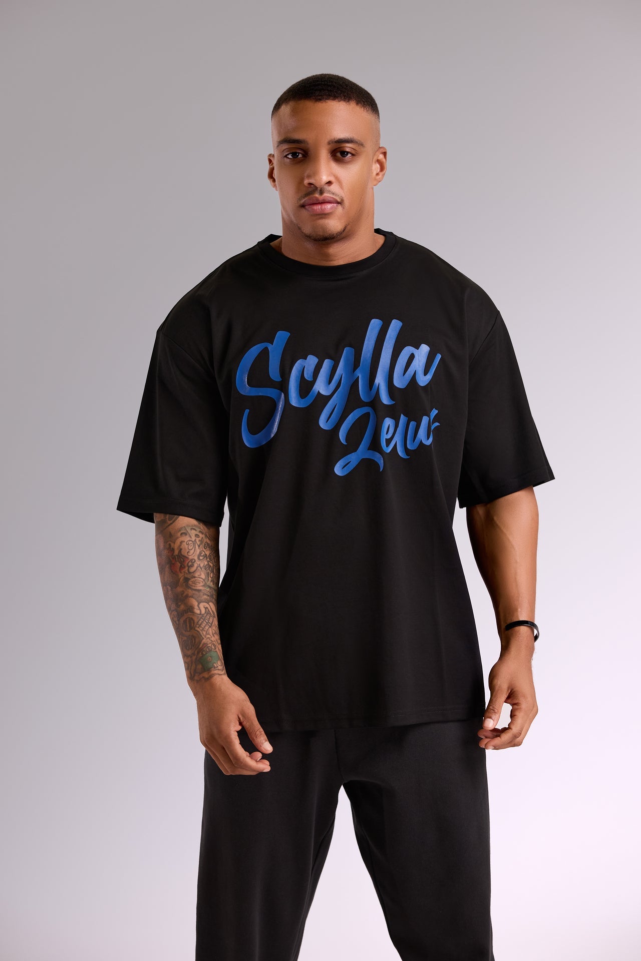 SZ Script Force Oversize Tee – SCYLLA ZELUS