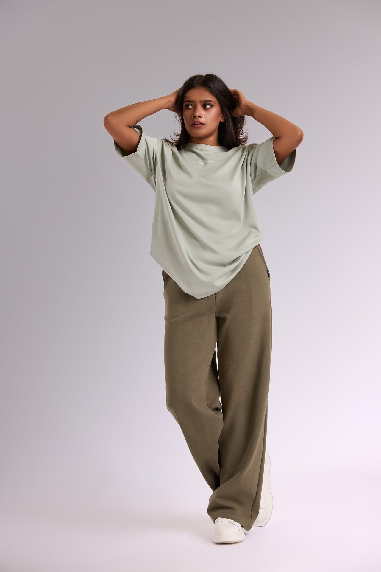 Classic Oversized Tee (Unisex)