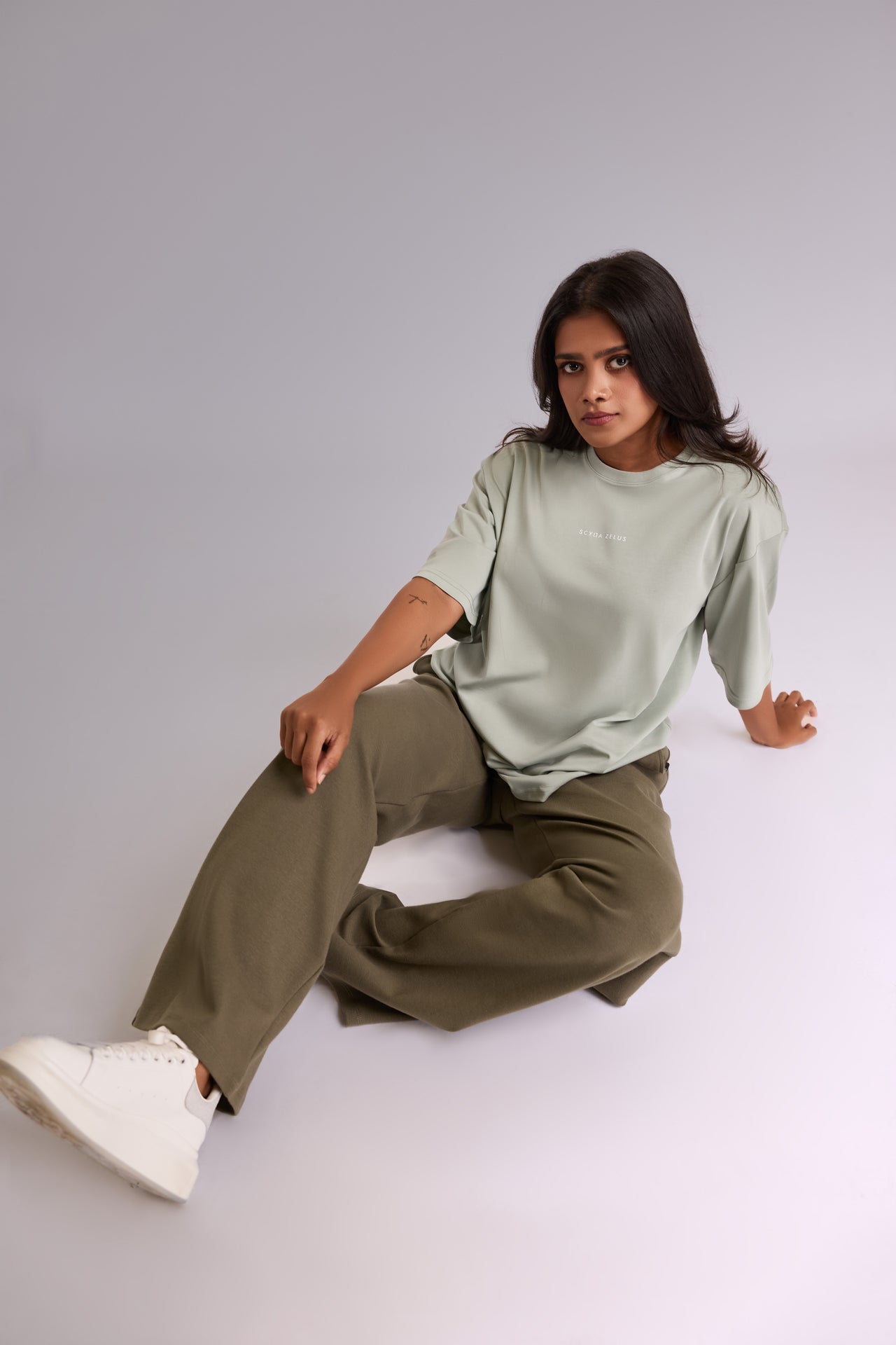 Classic Oversized Tee (Unisex)