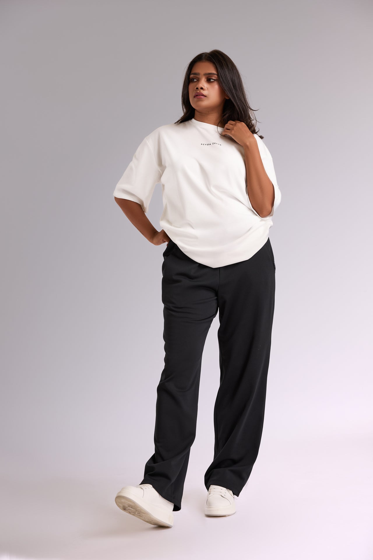 Classic Oversized Tee (Unisex)