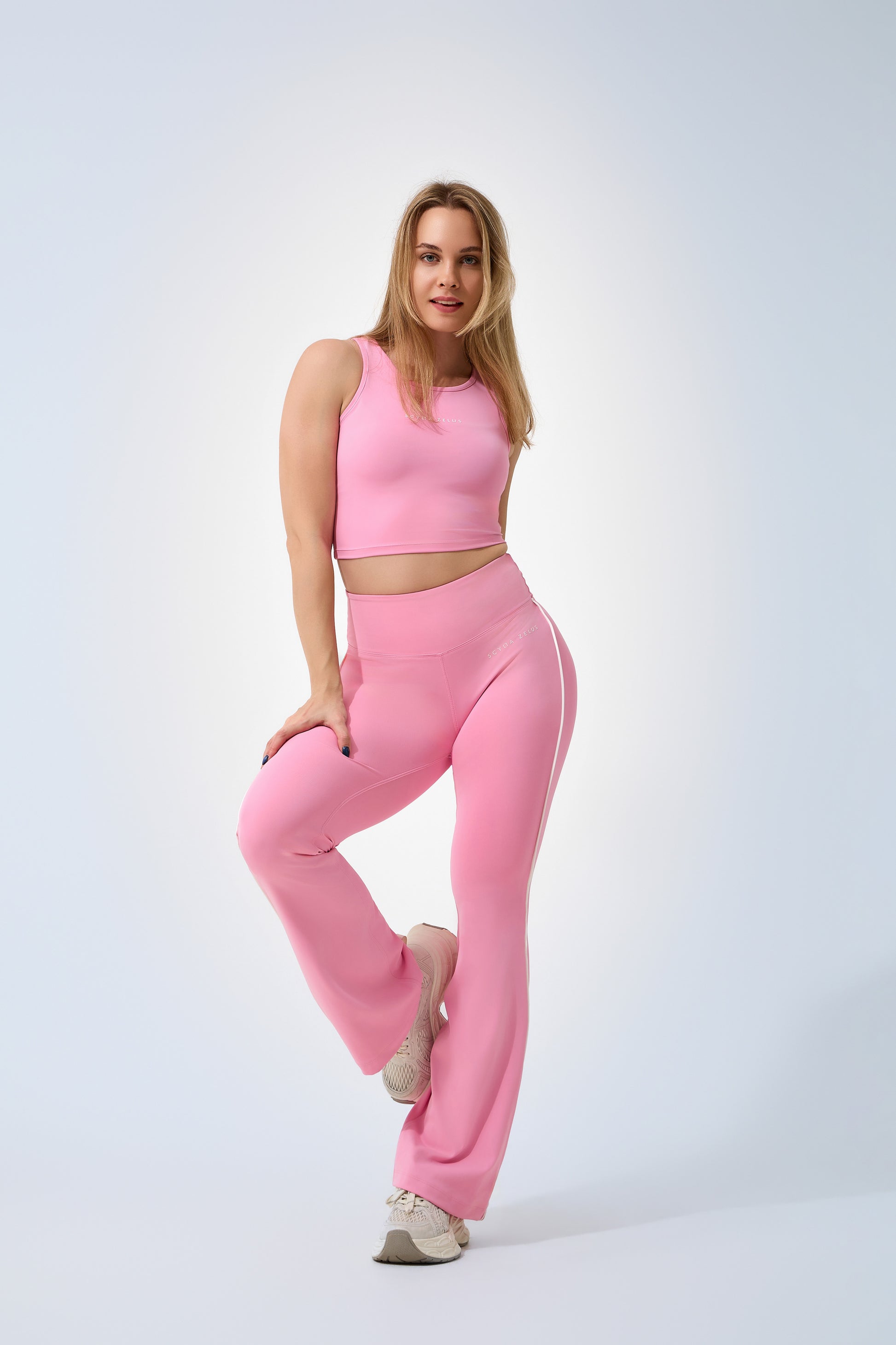 SCY Stride Flare Legging