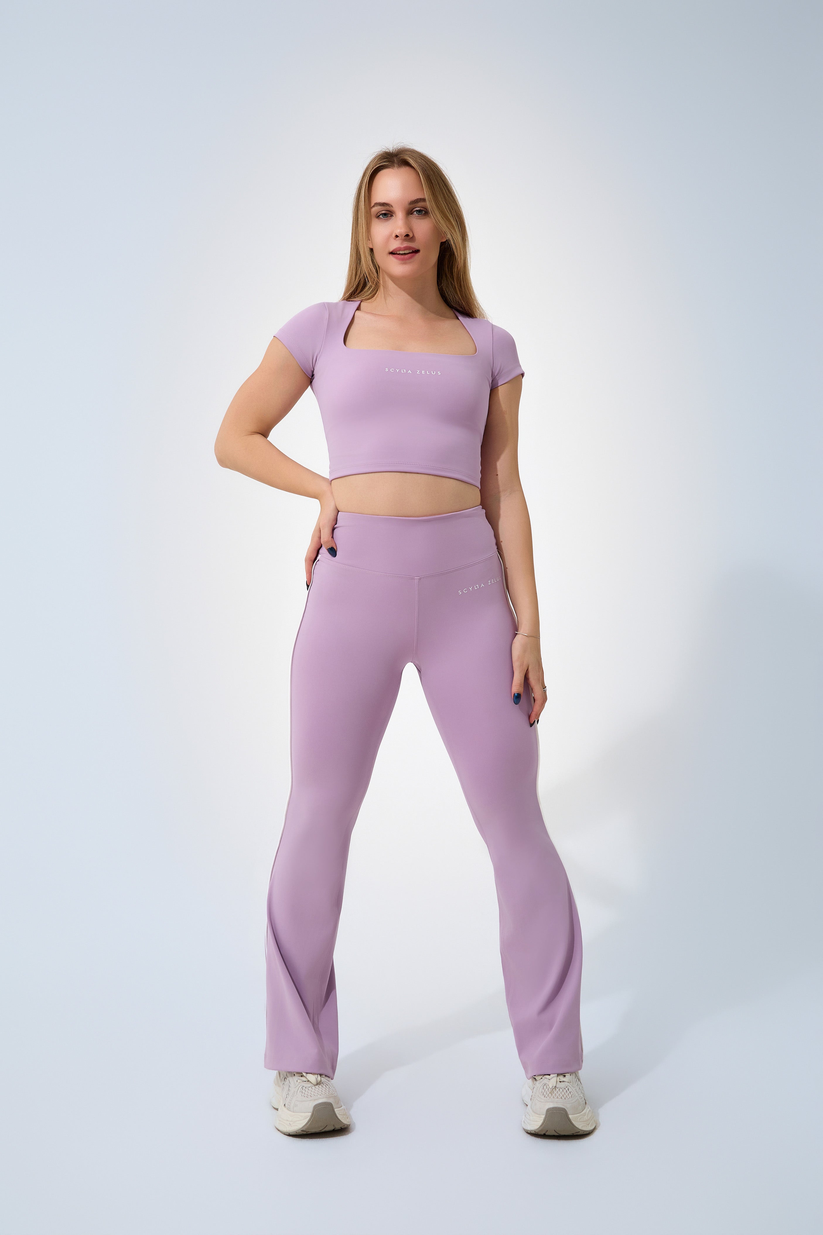 SCY Stride Flare Legging