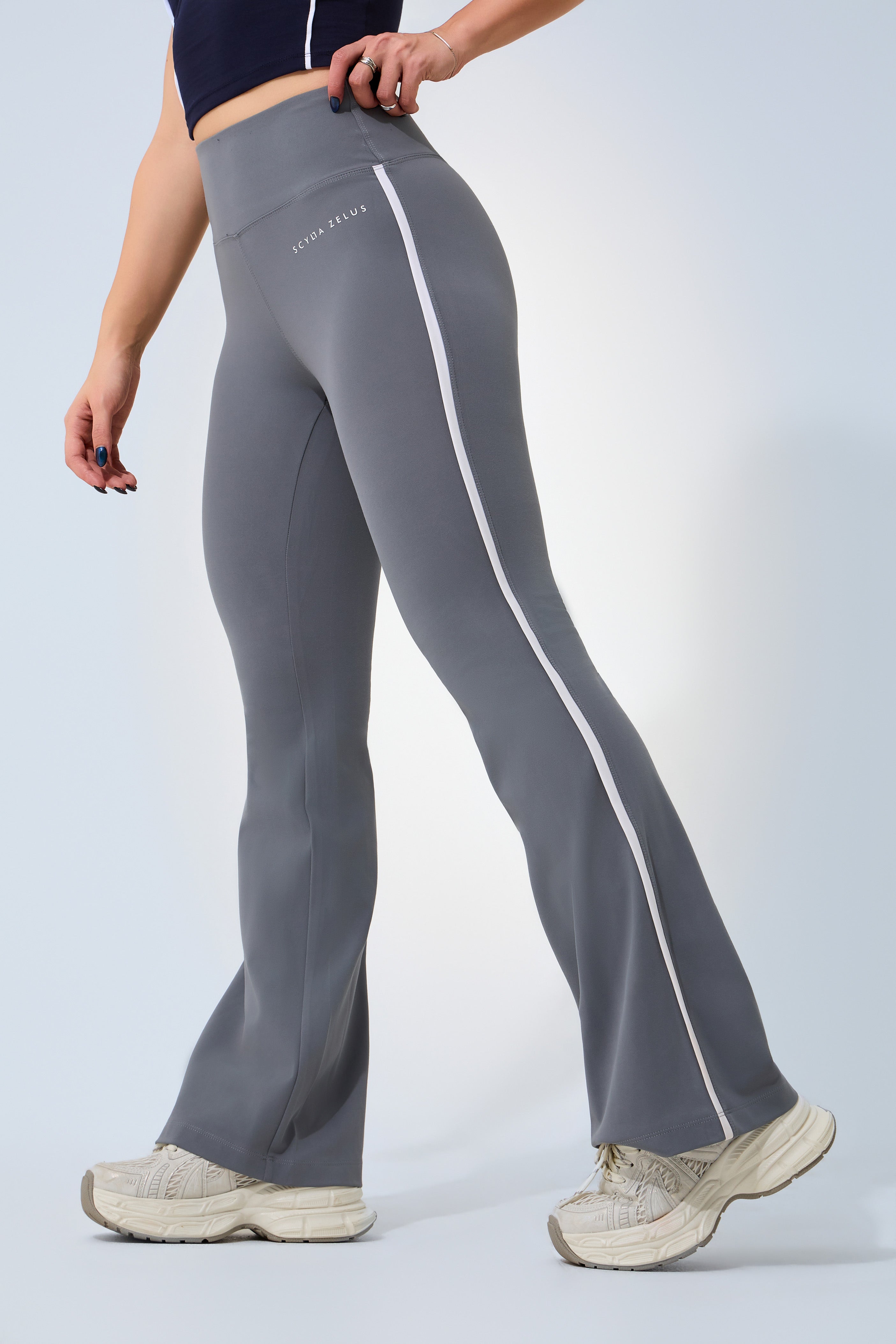 SCY Contrast Flare Legging