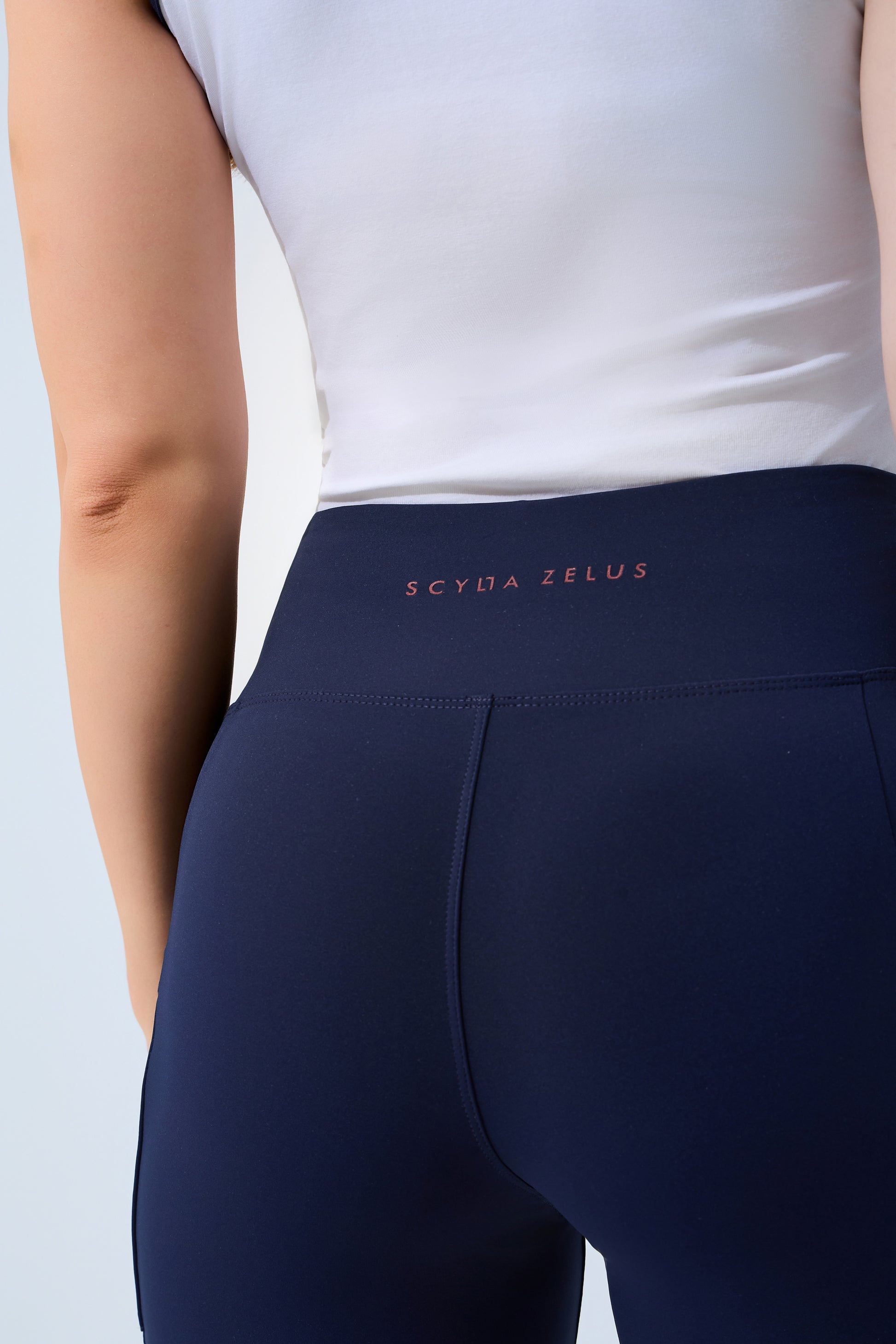 Scylla Flex Capri