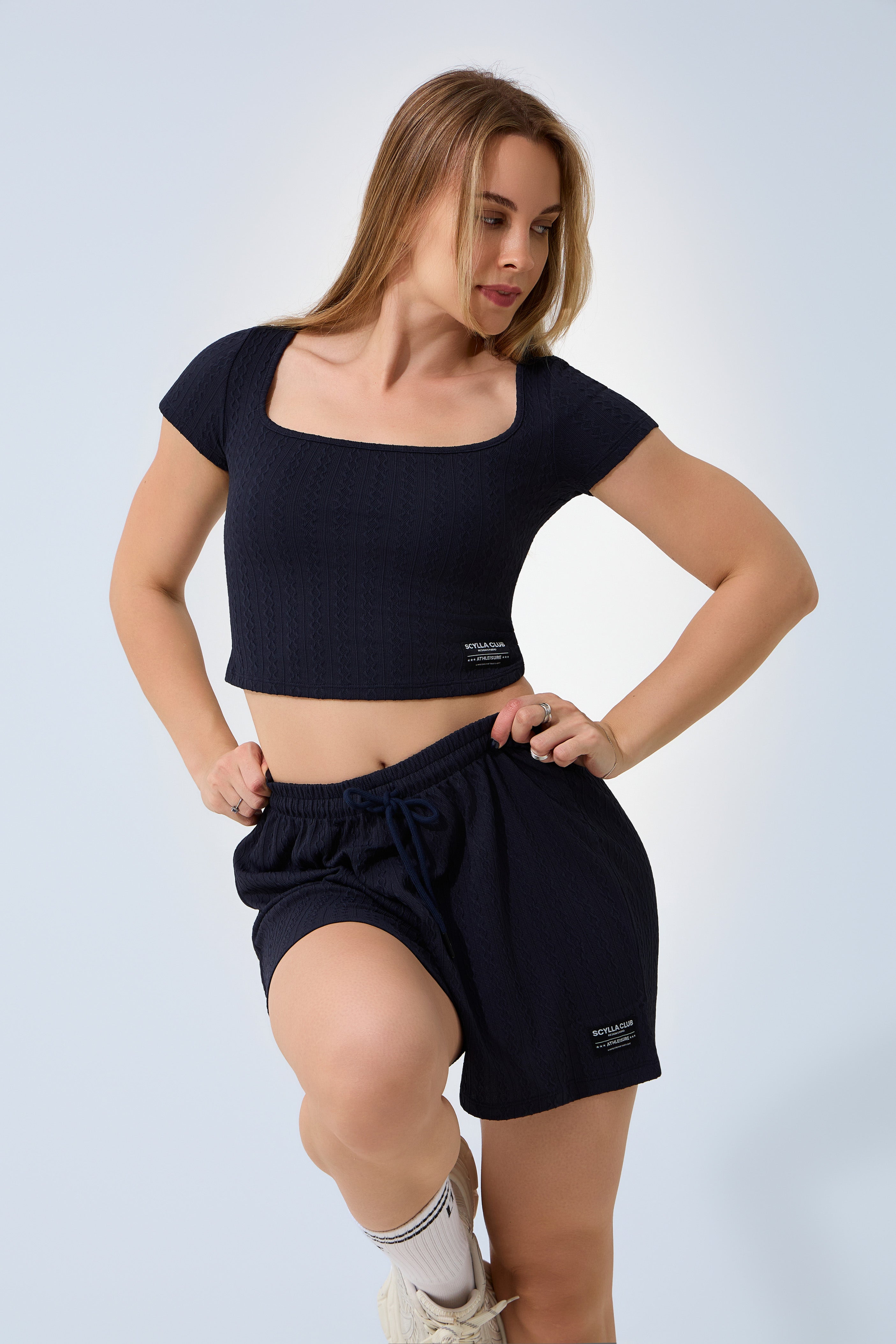Scylla KnitForm Top