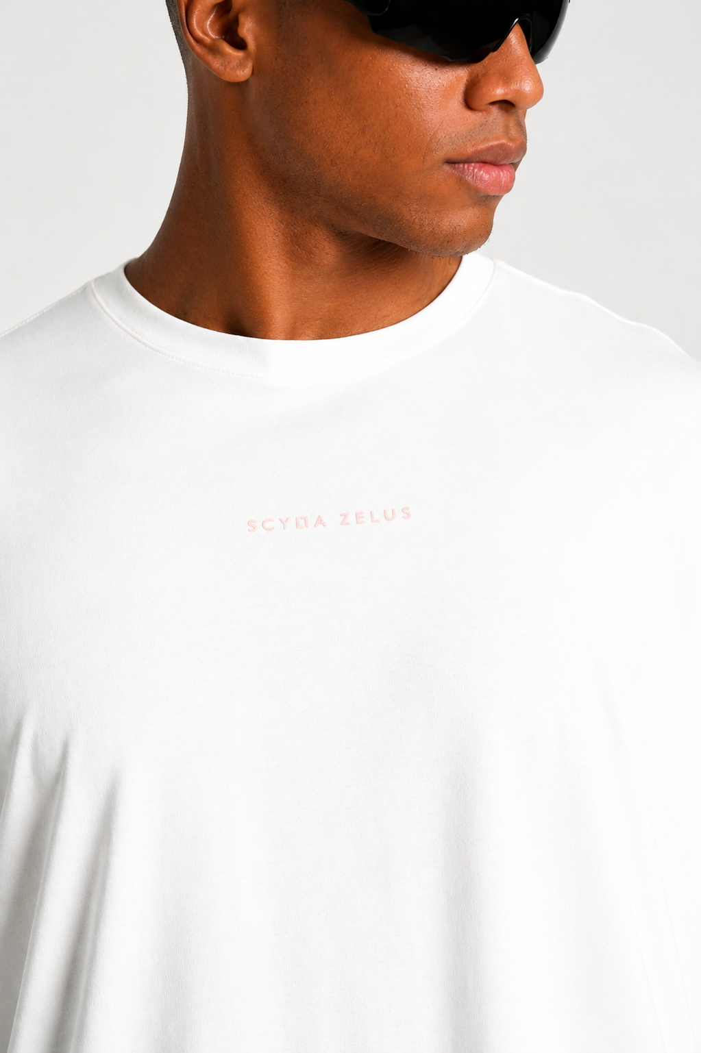SCY DIVINE MUSE Oversized Tee